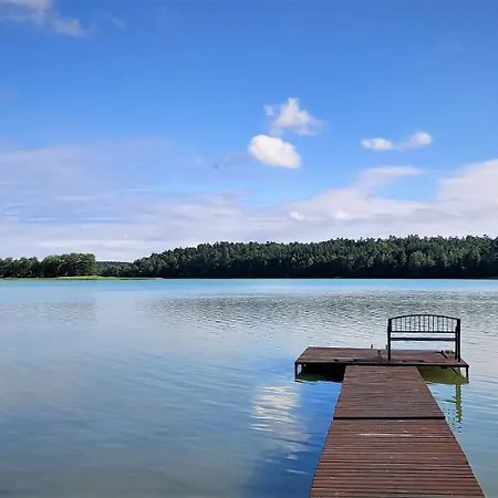 Holiday home Jw Mazury Wakacyjne Nad Jeziorem Dom Kormoran