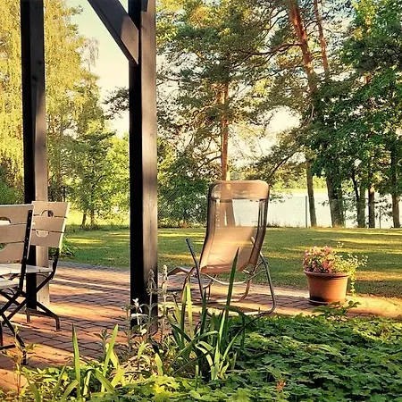 Feriehus Jw Mazury Wakacyjne Nad Jeziorem Dom Kormoran *